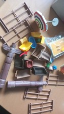 Playmobil  Sammlung Konvolut verschiedene Teile Zäune , Schirme Kisten usw