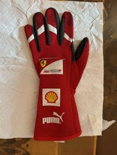 Ferrari linker Handschuh Boxencrew benutzt Puma F1 Gr. 10.