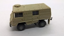 Roco Steyr Puch Pinzgauer 4x4 Halbbus Kasten sandbeige (13)