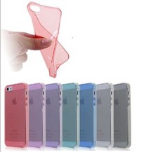 ^ Etui 0,3 mm ULTRA SLIM