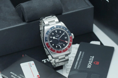 Tudor black bay - tudor, gmt