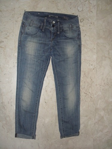 Besondere aktuelle jeanshose - besondere,