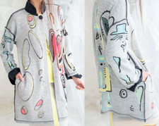 Elisa Cavaletti Strick Mantel