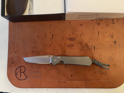 Chris reeve knives - knives, small
