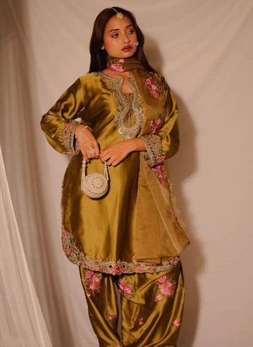 Bridal gallery farshi shalwar - gallery,