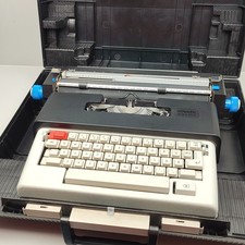 Schreibmaschine Olivetti
