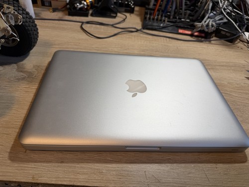Defektes mac book pro - defektes, zoll