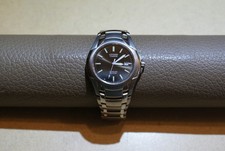 + CITIZEN + Titan Sapphire + Herren-Uhr + läuft + mit einem Makel +