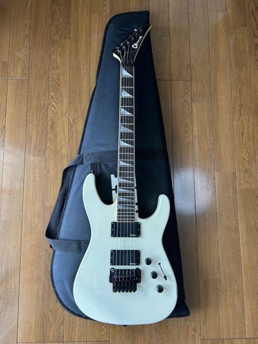 Charvel model6 weiße - charvel,