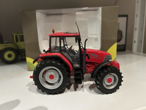 Universal hobbies mccormick - universal,