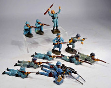 Aufstellfigur Masse Hausser