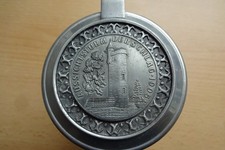 Bierkrug aus Glas mit