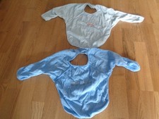 Lätzchen mit Ärmel  Spuktücher Essensschutz Baby Lätzchen 2 Stück