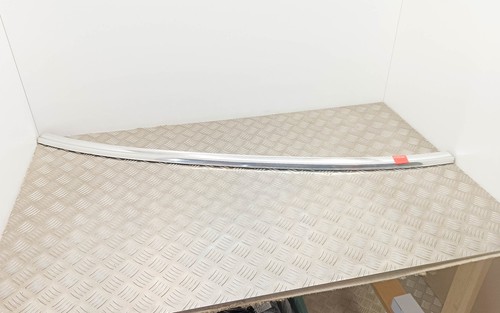 Mercedes benz r107 380 - sl,