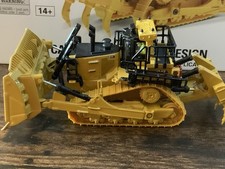 Cat D11 Dozer - TKN Design