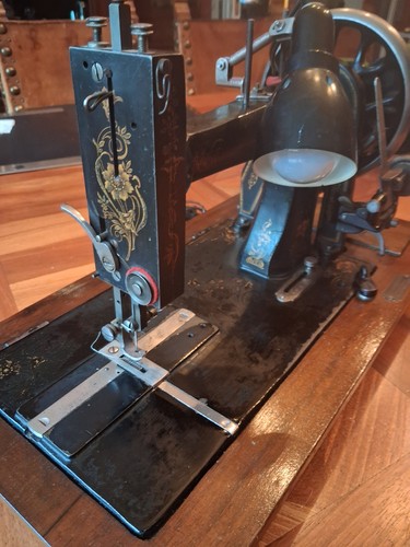 Nähmaschine antik a - nähmaschine,