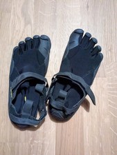 FiveFingers schwarze Vibram Barfußschuhe Gr. 36 ungetragen Zehenschuhe Sneaker