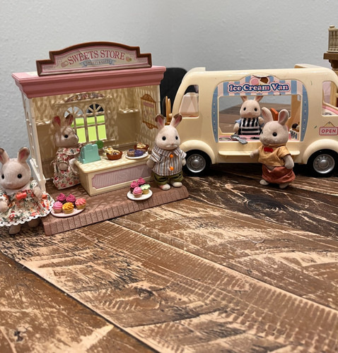Sylvanian families - sylvanian,