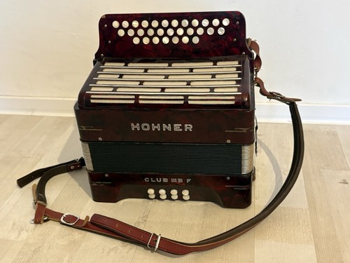 Hohner club iii f - iii,