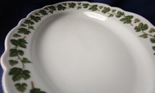 HUTSCHENREUTHER Maria Theresia "Weinlaub" große Vorlegplatte, 2. Wahl