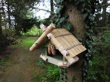 Massives kleines Vogelhaus 