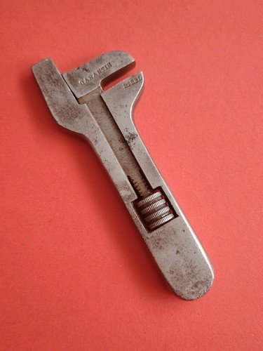 Antiker rollgabelschlüssel - antiker,
