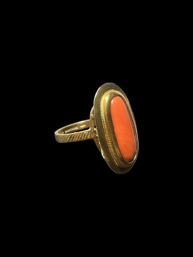 Handgefertigter ring mit - handgefertigter,