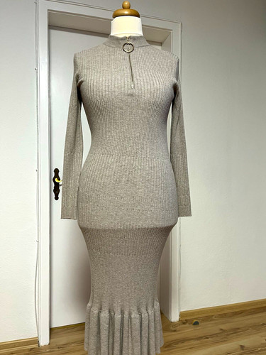 Neues wollkleid vor - neues, ebelieve