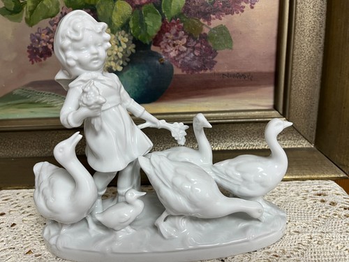 Porzellanfigur gänsehirtin - porzellanfigur, "gänsehirtin"