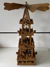 Große Pyramide Weihnachtspyramide Bergmannskapelle Knabenchor Erzgebirge