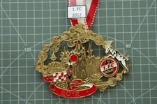 1. FC Köln Karnevalsorden aus