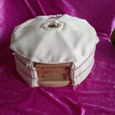 Modell JURTE teilmöbliert Verständnis & Kreativität fördern Waldorf / Montessori