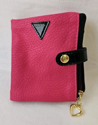 Guess beauty passport etui - guess, -passport-etui