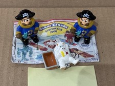 “Schatztruhe Eispiraten" von Firma: "Dr. Oetker" Eisbär und Pirat