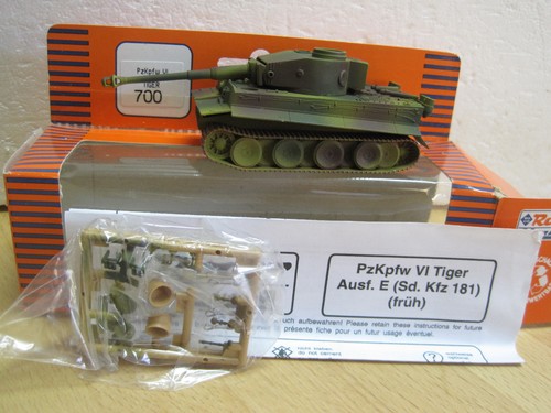 Roco minitanks 700 - minitanks,