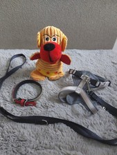 Hunde Zubehör Set: Halsband, Leine, Geschirr/Spielzeug