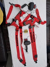 Zwei Satz Schrothgurte automatisch Rot Tuning mit Adapter