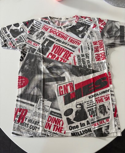 Vintage 90s guns roses - guns,
