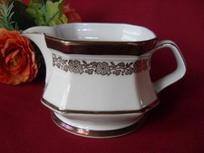 SAUCIERE mit Goldbordüre