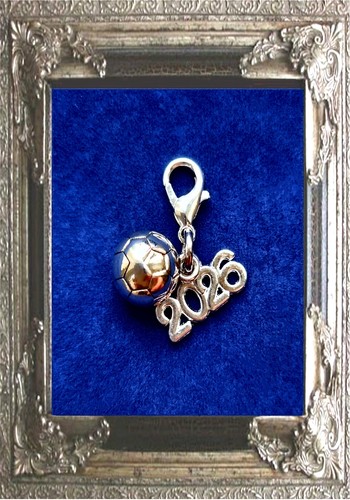 Charm anhänger fussball 2026 - charm,