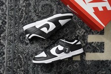 Nike Dunk Low Black White