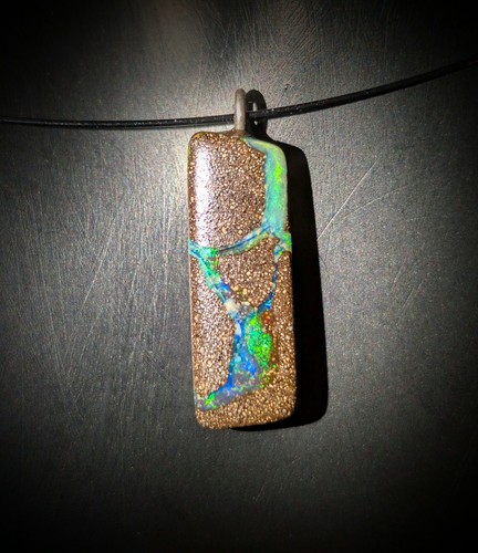 Green flash boulder - 💚green, flash💚