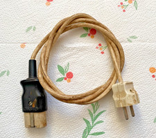 Heißgerätestecker aus