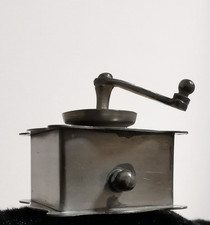 PELTRO Kaffeemühle 95%Zinn