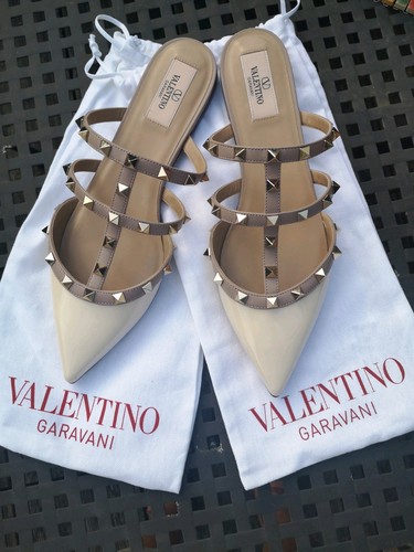 Valentino garavani rockstud - garavani,