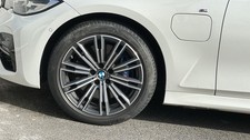 BMW 3er G20 Felgen 18 Z mit Sommerreifen 225 45 R18 Von Pirelli