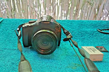 Canon Powershot SX30 IS Digitalkamera 14,1 MP 35x Optical Zoom gebraucht