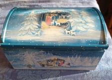 Keksdose Blech Truhenform 20x13cm Groß  + 11,5cm Hoch Motiv: Stall von Betlehem