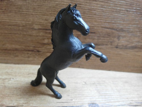 Schleich 13624 mustang hengst - 13624,