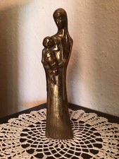 Skulptur Madonna mit Kind
